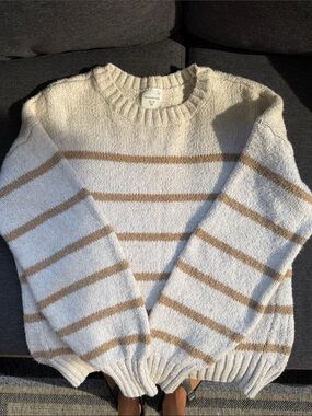 Abercrombie sweater